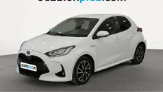Blanco Usado 2021 Toyota Yaris Hybrid Business Edition Utilitario | 15.446 € (Buen precio)