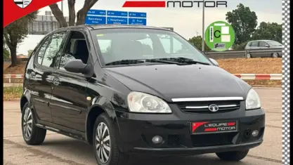 Usado Tata Indica 86 CV (63 kW) 2010 Negro Utilitario