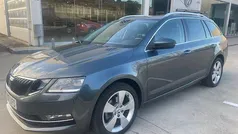 Gris / plata Usado 2020 Skoda Octavia Style Familiar | 20.990 € (Precio justo)