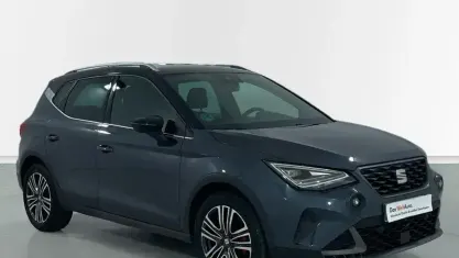 Usado Seat Arona FR 115 HP (84 kW) 2024 Cinzento SUV