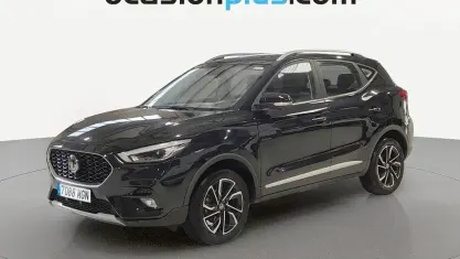 Usado MG ZS Luxury 111 CV (81 kW) 2023 Negro SUV