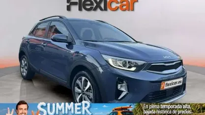 Usado Kia Stonic 84 CV (61 kW) 2024 Azul SUV