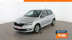 Gris Usado 2020 Skoda Fabia Ambition Berlina | 12.999 € (Precio justo)