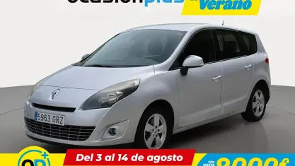 Usado Renault Scénic III Dynamique 105 CV (77 kW) 2009 Gris Monovolumen