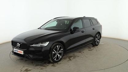 Begagnad Volvo V60 Plus 197 HK (144 kW) 2023 Svart Kombi