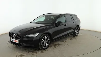Usado Volvo V60 Plus 197 CV (144 kW) 2023 Negro Familiar