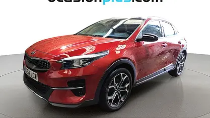 Usado Kia XCeed 120 CV (88 kW) 2019 Rojo SUV