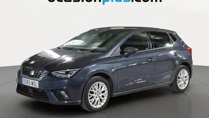 Usado Seat Ibiza 116 CV (85 kW) 2024 Gris Utilitario