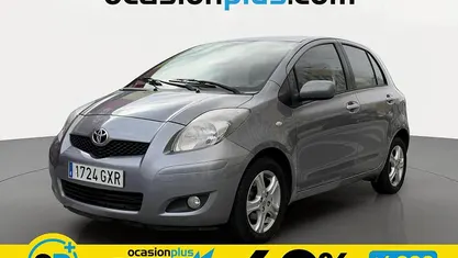 Usado Toyota Yaris 101 CV (74 kW) 2010 Utilitario