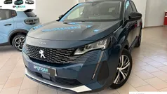 Azul Usado 2022 Peugeot 3008 Allure SUV | 23.500 € (Buen precio)