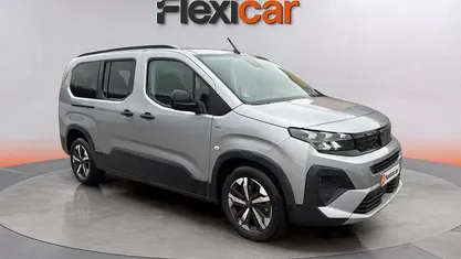 Usado Peugeot Rifter GT 131 CV (96 kW) 2025 Gris Monovolumen