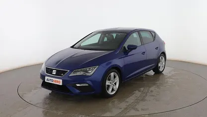Usado Seat Leon FR 131 CV (96 kW) 2019 Azul Berlina