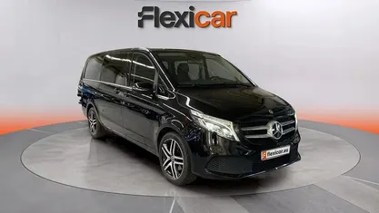 Usado Mercedes V250 Avantgarde 190 CV (139 kW) 2022 Negro Monovolumen