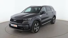 Usado 2022 Kia Sorento SUV | 36.199 € (Buen precio)