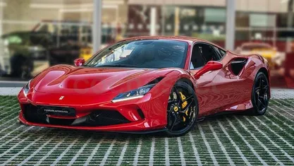 Usado Ferrari F8 780 CV (573 kW) 2021 Rojo Coupe