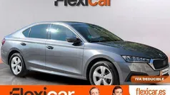 Gris Usado 2022 Skoda Octavia Ambition Berlina | 18.990 € (Precio justo)