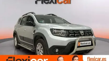 Usado Dacia Duster 116 CV (85 kW) 2021 Gris SUV
