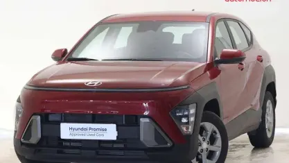 Usado Hyundai Kona 101 CV (74 kW) 2025 Rojo SUV