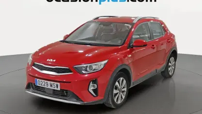 Usado Kia Stonic 101 CV (74 kW) 2024 Blanco SUV