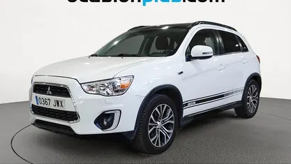 Usado Mitsubishi ASX Motion 114 CV (83 kW) 2017 Blanco SUV