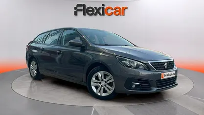Usado Peugeot 308 SW Access 100 CV (73 kW) 2019 Familiar