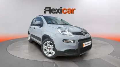 Usado Fiat Panda Cross Cross 70 CV (51 kW) 2023 Gris Utilitario