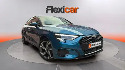 Usado Audi A3 Premium 110 CV (80 kW) 2023 Azul Berlina