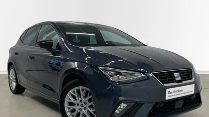 Usado Seat Ibiza FR 115 CV (84 kW) 2024 Gris Utilitario