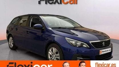 Używany Peugeot 308 SW Access 100 KM (73 kW) 2019 Niebieski Kombi