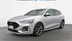 Gris plata Usado 2024 Ford Focus ST-Line Utilitario | 21.173 € (Precio justo)