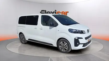 Usado Peugeot Traveller Business-Line 180 CV (132 kW) 2025 Monovolumen