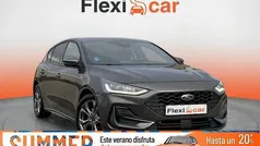 Gris Usado 2022 Ford Focus ST-Line Berlina | 16.890 € (Precio justo)