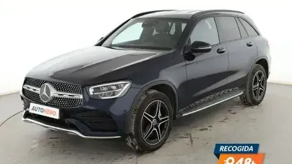 Käytetty Mercedes GLC300e AMG line 306 HP (225 kW) 2021 Sininen Katumaasturi