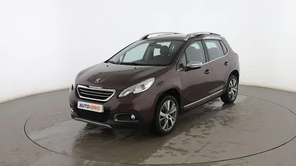 Usado Peugeot 2008 Allure 115 CV (84 kW) 2014 SUV
