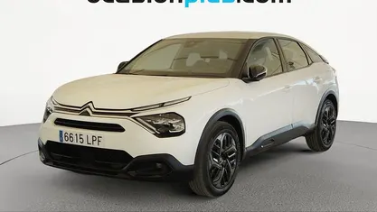 Usado Citroën C4 Feel 131 CV (96 kW) 2021 Blanco SUV
