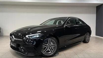 Usado 2025 Mercedes C200 Berlina | 51.900 € (Precio justo)