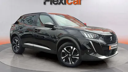 Usado Peugeot 2008 Allure 131 CV (96 kW) 2021 SUV
