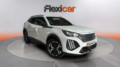 Usado Peugeot 2008 Allure 131 CV (96 kW) 2024 Blanco SUV