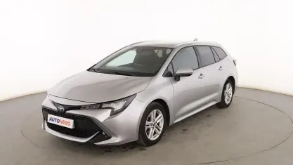 Usado Toyota Corolla Active 122 CV (89 kW) 2022 Gris Familiar