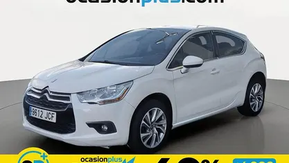 Usado Citroën DS4 114 CV (83 kW) 2015 Blanco Utilitario