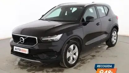 Begagnad Volvo XC40 Momentum 190 HK (139 kW) 2018 Svart SUV