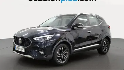 Usado MG ZS Luxury 177 CV (130 kW) 2024 Blanco SUV