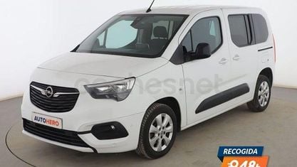Usado Opel Combo Life Elegance 102 HP (75 kW) 2021 Branco Monovolume