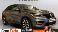 Gris / plata Usado 2023 Renault Arkana Evolution SUV | 20.990 € (Super precio)