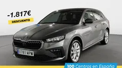 Gris / plata Usado 2024 Skoda Scala Selection Utilitario | 19.090 € (Precio justo)