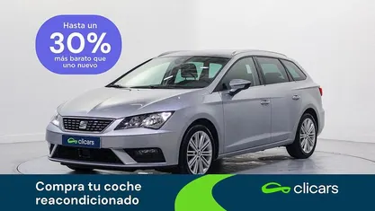 Usado Seat Leon XCELLENCE 130 CV (95 kW) 2020 Gris / plata Familiar