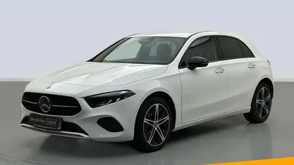 Blanco Usado 2024 Mercedes A160 Berlina | 32.900 € (Buen precio)