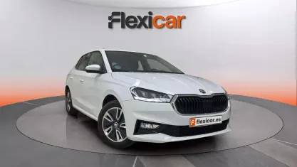 Usado Skoda Fabia 150 CV (110 kW) 2024 Blanco Utilitario
