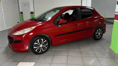 Rojo Usado 2007 Peugeot 207 Premium Utilitario | 3200 € (Buen precio)