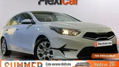 Blanco Usado 2022 Kia Ceed Berlina | 16.990 € (Precio justo)